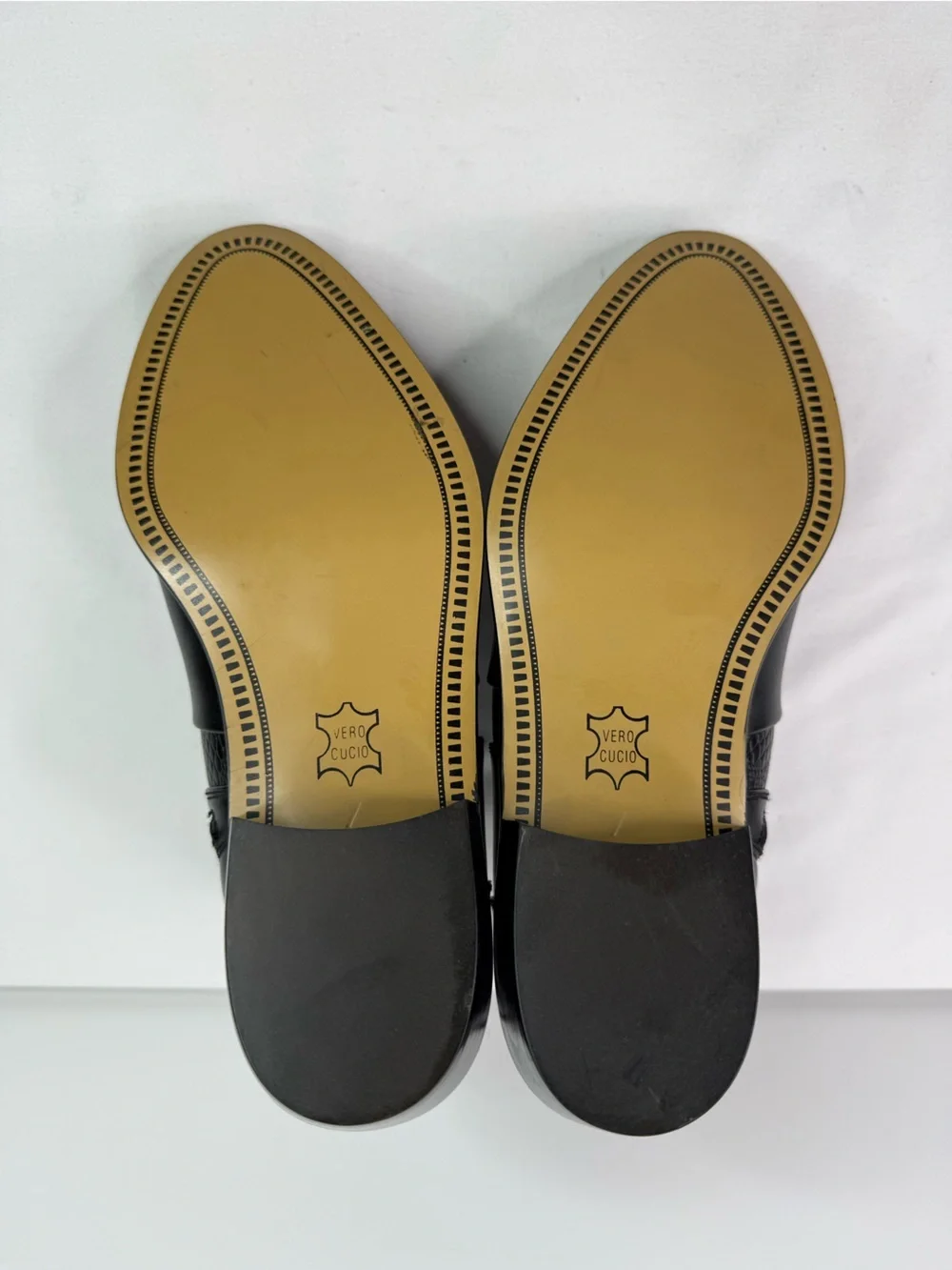 Elegante Leather Ankle Zipper Boots Made in Spain Size 7